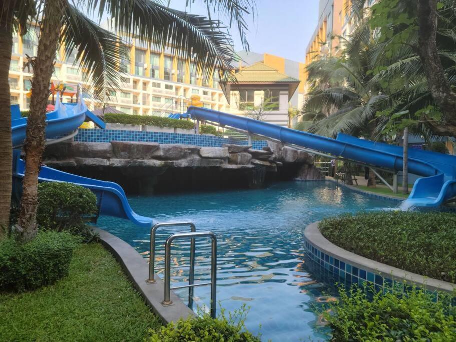 Laguna Beach Resort 2-Have Tub Loft Room หาดจอมเทียน ภายนอก รูปภาพ